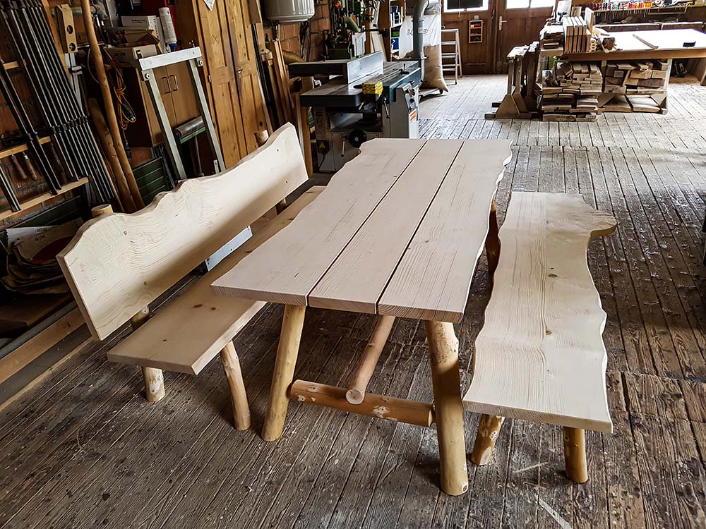 Holztisch Blockbau